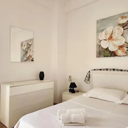 Deluxe For Three 24h Check In * Tirana