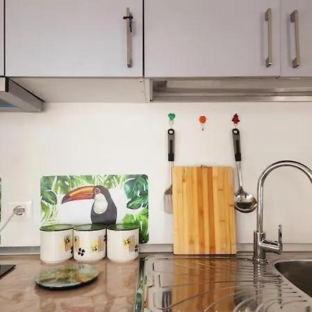 Deluxe For Three 24h Check In * Tirana