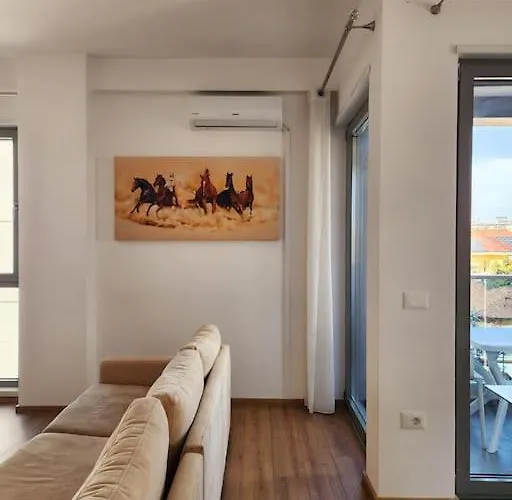 Deluxe For Three 24h Check In *